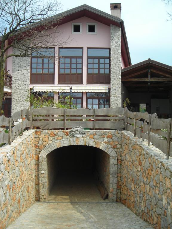Bajta Fattoria Carsica Villa Baita Exterior photo